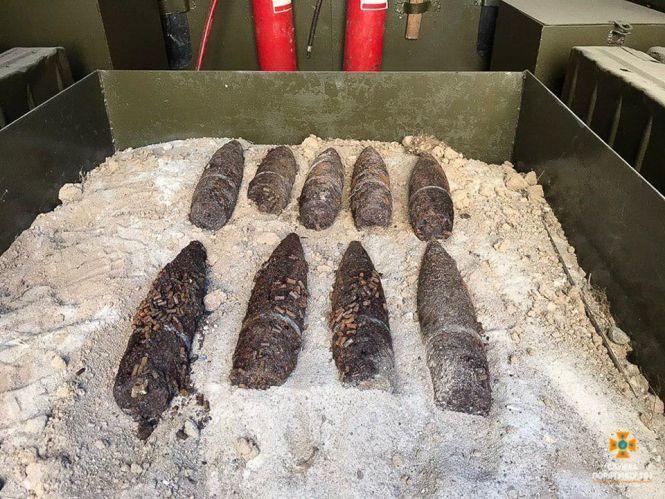 Новини Тернополя - фото з У тернопільській школі 18, де знайшли 104 снаряди, уже відновили навчання У тернопільській школі 18, де знайшли 104 снаряди, уже відновили навчання, фото №1 на сайті 20minut.ua