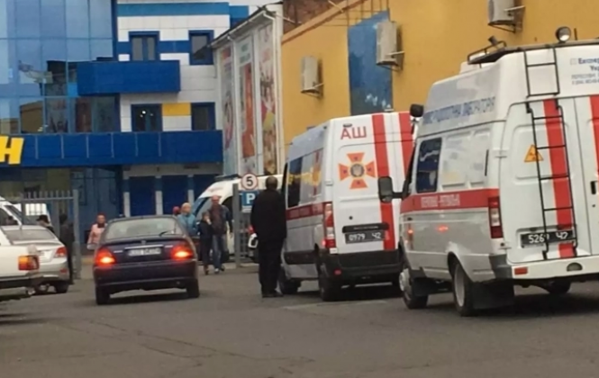 Новини Хмельницького - фото з Пам'ять про героя та масове отруєння в аквапарку: ТОП-5 новин тижня у Хмельницькому Пам'ять про героя та масове отруєння в аквапарку: ТОП-5 новин тижня у Хмельницькому, фото №4 на сайті vsim.ua