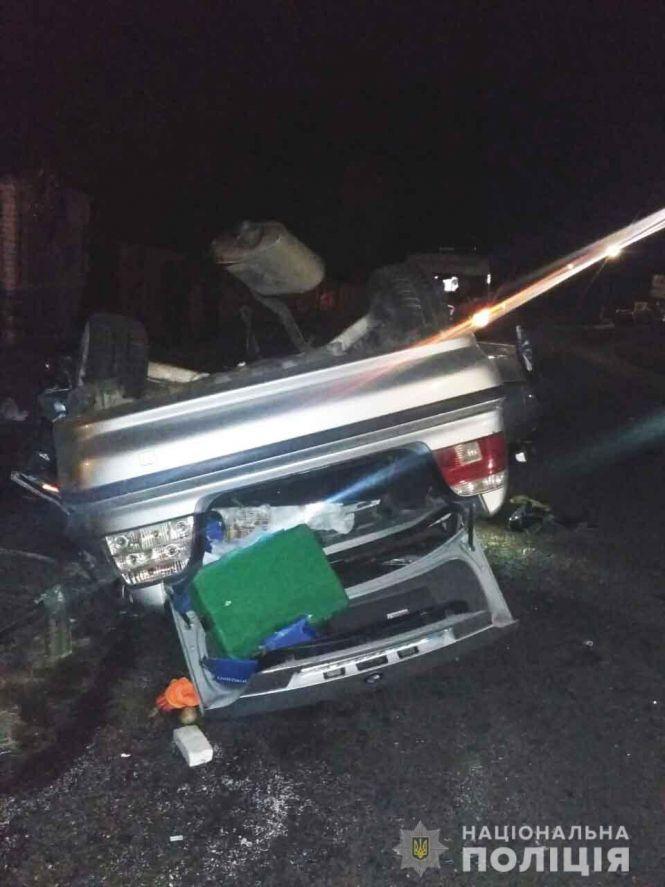 Новини Вінниці - фото з Один загиблий та один травмований. У селі Флорино перекинулося BMW Один загиблий та один травмований. У селі Флорино перекинулося BMW, фото №1 на сайті 20minut.ua