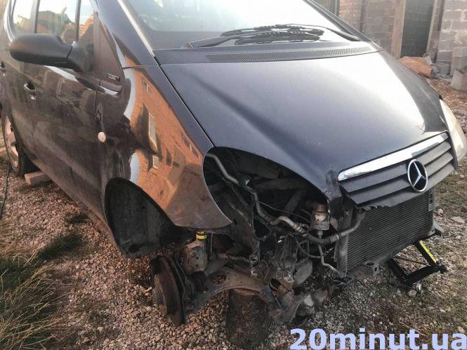 Новини Тернополя - фото з Розбій на дорозі поблизу Тернополя: «Мене били по голові ногами та погрожували спалити хату» Розбій на дорозі поблизу Тернополя: «Мене били по голові ногами та погрожували спалити хату», фото №2 на сайті 20minut.ua