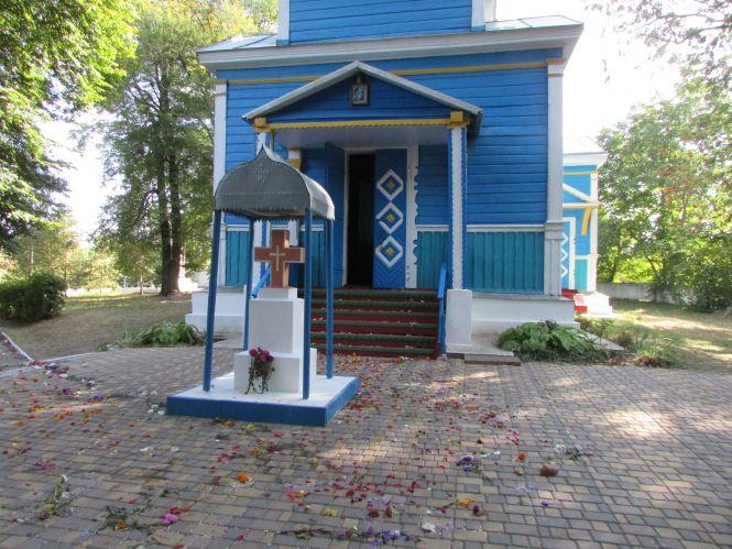 Домовленості не діють: УПЦ проводять службу Божу в Гурівцях, ПЦУ — в Махнівці (ФОТО +ВІДЕО), фото №2 на сайті 20minut.ua