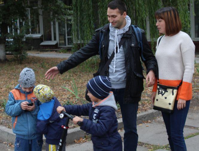 Новини Вінниці - фото з Усиновив трьох дітей після загибелі трьох побратимів. Три виноградини з Афону не допомогли Усиновив трьох дітей після загибелі трьох побратимів. Три виноградини з Афону не допомогли, фото №3 на сайті 20minut.ua