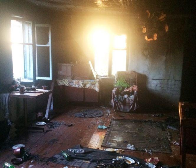 Розпалила піч та поїхала в гості: на Ружинщині сталася пожежа через необережність, фото №1 на сайті 20minut.ua