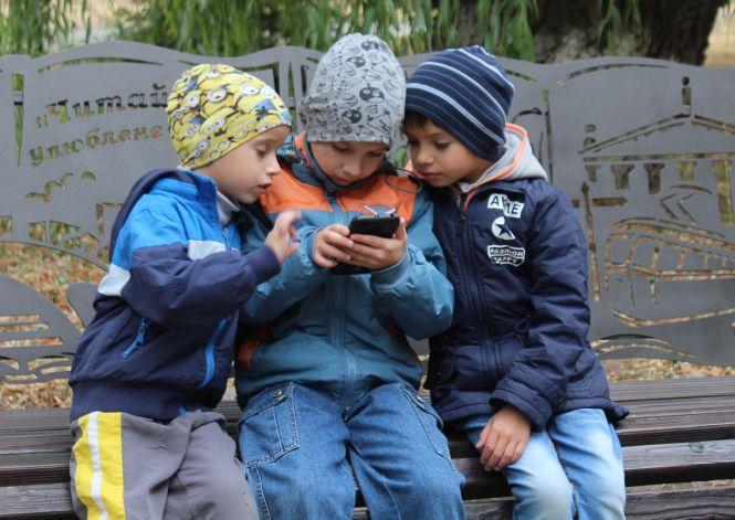 Новини Вінниці - фото з Усиновив трьох дітей після загибелі трьох побратимів. Три виноградини з Афону не допомогли Усиновив трьох дітей після загибелі трьох побратимів. Три виноградини з Афону не допомогли, фото №6 на сайті 20minut.ua