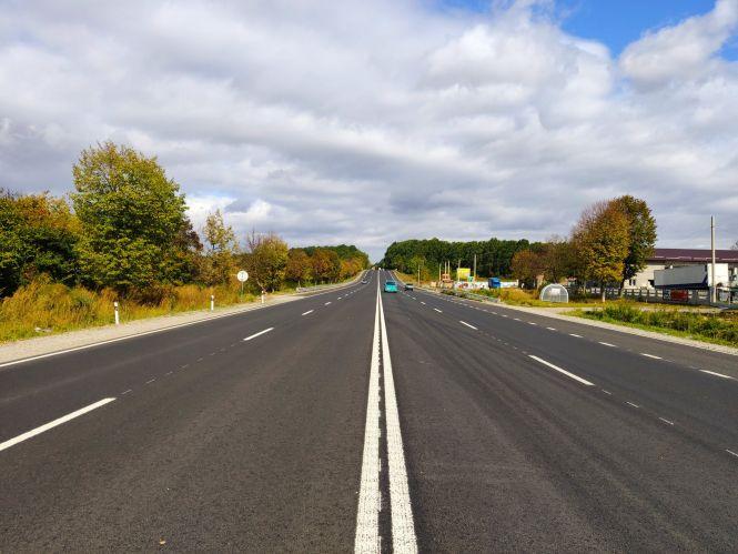 Новини Вінниці - фото з У Вінницькому районі відремонтували п'ять кілометрів дороги У Вінницькому районі відремонтували п'ять кілометрів дороги, фото №2 на сайті 20minut.ua