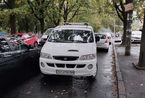 Новини Хмельницького - фото з В Україні рік діють нові правила паркування. У Хмельницькому все по-старому В Україні рік діють нові правила паркування. У Хмельницькому все по-старому, фото №5 на сайті vsim.ua