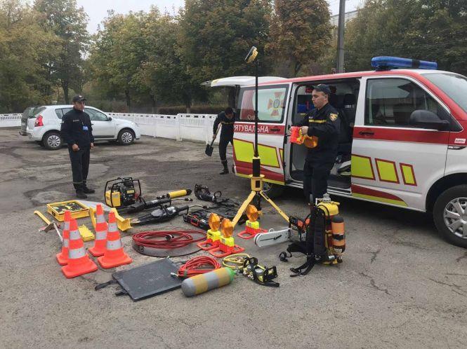 Новини Тернополя - фото з Тернопільські рятувальники підхопили #TetrisChallenge (оновлене) Тернопільські рятувальники підхопили #TetrisChallenge (оновлене), фото №2 на сайті 20minut.ua