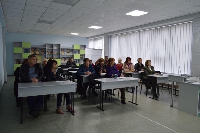Новини Козятина - фото з 20 директорів кращих шкіл Вінниці та Вінницької області приїхали до Козятина 20 директорів кращих шкіл Вінниці та Вінницької області приїхали до Козятина, фото №3 на сайті 20minut.ua