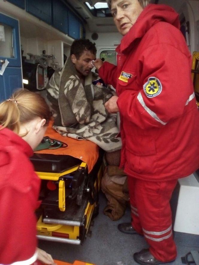 Новини Хмельницького - фото з На Хмельниччині врятували 22-річного хлопця, який застряг у болоті На Хмельниччині врятували 22-річного хлопця, який застряг у болоті, фото №2 на сайті vsim.ua