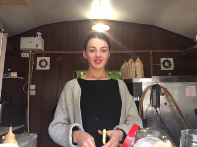 Новини Хмельницького - фото з “На ніштяки і комунальні”: як хмельницькі бариста накопичують чайові “На ніштяки і комунальні”: як хмельницькі бариста накопичують чайові, фото №1 на сайті vsim.ua