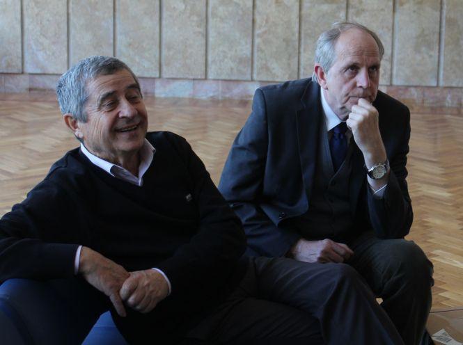 Новини Вінниці - фото з «Всіх врятувала дівчинка Агая». Генріх Дік привіз з Німеччини до Вінниці виставу для лялькарів «Всіх врятувала дівчинка Агая». Генріх Дік привіз з Німеччини до Вінниці виставу для лялькарів, фото №15 на сайті 20minut.ua