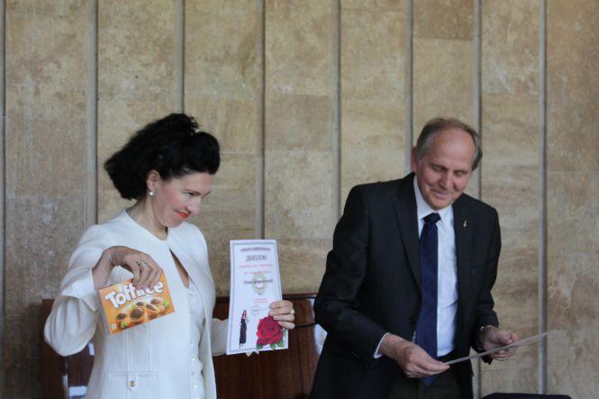 Новини Вінниці - фото з «Всіх врятувала дівчинка Агая». Генріх Дік привіз з Німеччини до Вінниці виставу для лялькарів «Всіх врятувала дівчинка Агая». Генріх Дік привіз з Німеччини до Вінниці виставу для лялькарів, фото №9 на сайті 20minut.ua