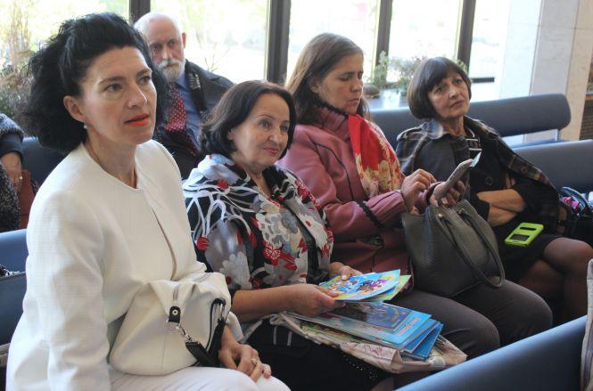 Новини Вінниці - фото з «Всіх врятувала дівчинка Агая». Генріх Дік привіз з Німеччини до Вінниці виставу для лялькарів «Всіх врятувала дівчинка Агая». Генріх Дік привіз з Німеччини до Вінниці виставу для лялькарів, фото №12 на сайті 20minut.ua