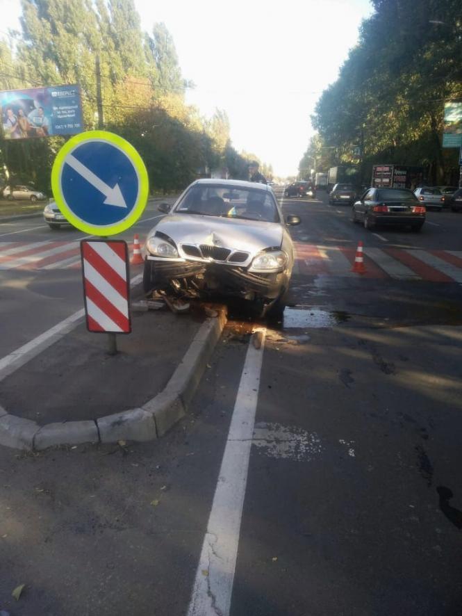 ДТП на проспекті Миру: водій міг бути п'яним, фото №2 на сайті vsim.ua