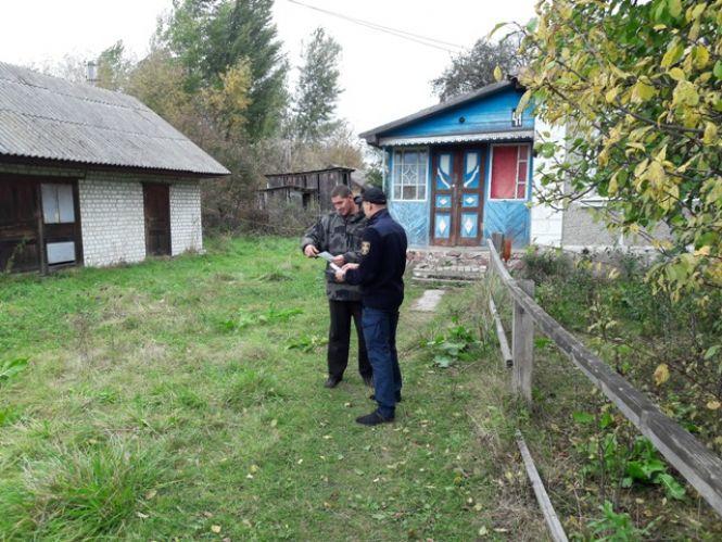 Новини Житомира - фото з Овруцькі рятувальники відпрацьовують найбільш «горимі» населені пункти Овруцькі рятувальники відпрацьовують найбільш «горимі» населені пункти, фото №1 на сайті 20minut.ua