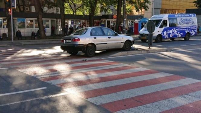 ДТП на проспекті Миру: водій міг бути п'яним, фото №1 на сайті vsim.ua