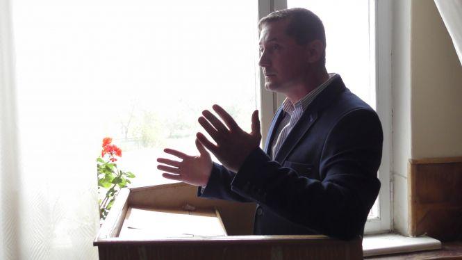 Новини Житомира - фото з Земельна афера: хто незаконно обробляє 4500 га і куди зникли 12 млн грн підприємства з Черняхова? Земельна афера: хто незаконно обробляє 4500 га і куди зникли 12 млн грн підприємства з Черняхова?, фото №1 на сайті 20minut.ua