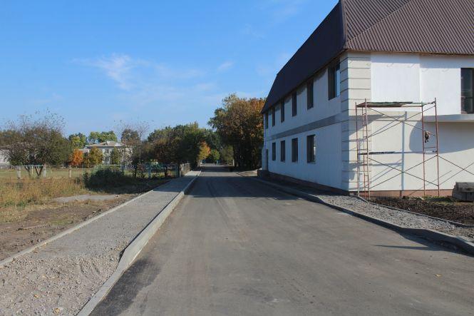 Новини Вінниці - фото з Користь від об’єднання з Вінницею: у Десні ремонтують головну дорогу Користь від об’єднання з Вінницею: у Десні ремонтують головну дорогу, фото №1 на сайті 20minut.ua