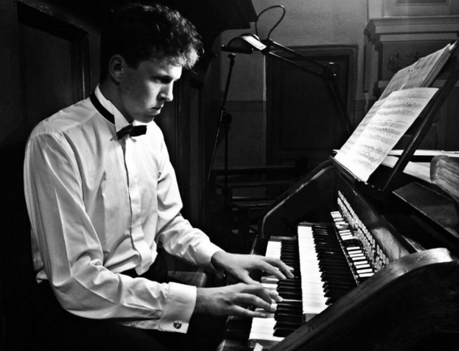 Новини Вінниці - фото з ТОП–6 фестивалів жовтня: УНР, орган, оркестр НАОНІ та Alyona Alyona ТОП–6 фестивалів жовтня: УНР, орган, оркестр НАОНІ та Alyona Alyona, фото №1 на сайті 20minut.ua