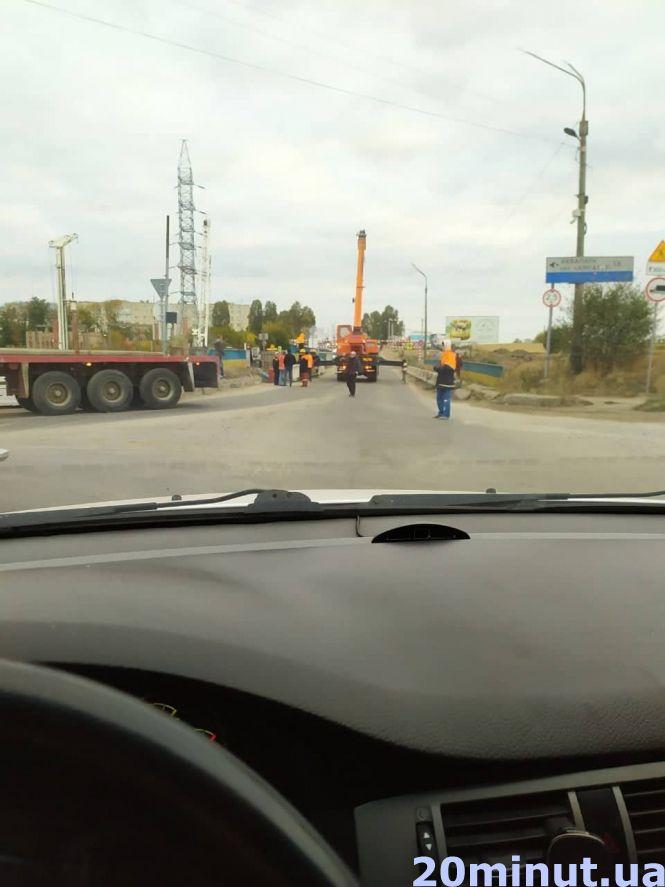 Новини Тернополя - фото з Гаївський міст "заблокували" в годину пік. Тернополяни жаліються на величезні затори (фото) Гаївський міст "заблокували" в годину пік. Тернополяни жаліються на величезні затори (фото), фото №2 на сайті 20minut.ua