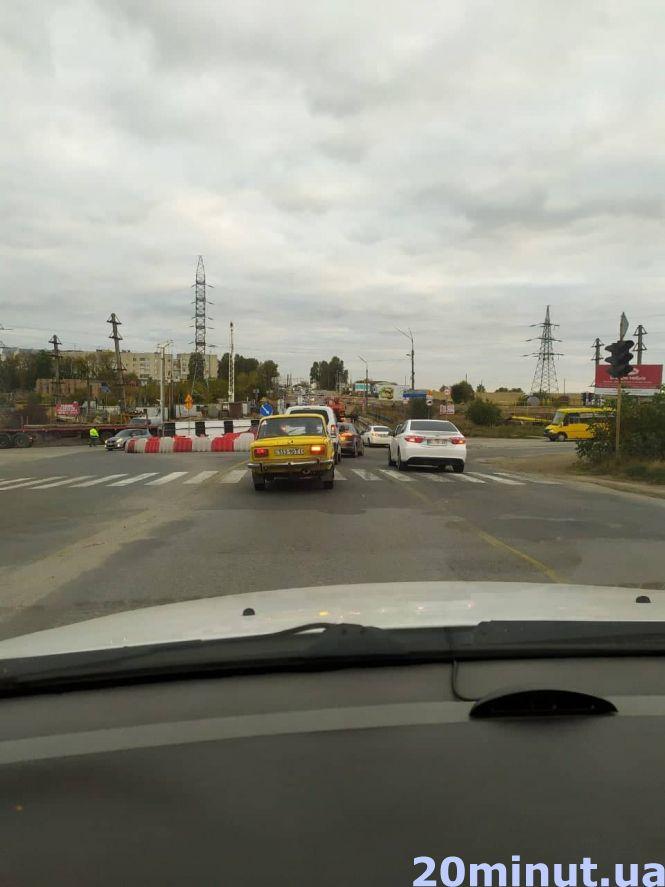 Новини Тернополя - фото з Гаївський міст "заблокували" в годину пік. Тернополяни жаліються на величезні затори (фото) Гаївський міст "заблокували" в годину пік. Тернополяни жаліються на величезні затори (фото), фото №4 на сайті 20minut.ua