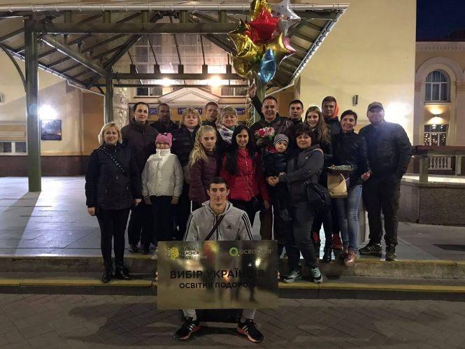 Новини Вінниці - фото з Народний вибір: відзначили вчителя інформатики із Вінниці Олега Слушного Народний вибір: відзначили вчителя інформатики із Вінниці Олега Слушного, фото №2 на сайті 20minut.ua