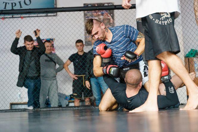 Новини Вінниці - фото з Вінницька збірна зі змішаних бойових мистецтв стартує на Кубку України, який є відбором на чемпіонат світу Вінницька збірна зі змішаних бойових мистецтв стартує на Кубку України, який є відбором на чемпіонат світу, фото №3 на сайті 20minut.ua