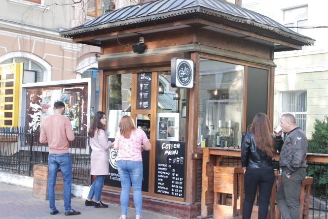 ÐÐµ Ð² Ð¦ÐµÐ½ÑÑÑ Ð¢ÐµÑÐ½Ð¾Ð¿Ð¾Ð»Ñ Ð¼Ð¾Ð¶Ð½Ð° Ð²Ð¸Ð¿Ð¸ÑÐ¸ ÐºÐ°Ð²Ð¸ Ð· Ð²Ð¾ÑÑÐ¼Ð¾Ñ ÑÐ°Ð½ÐºÑ