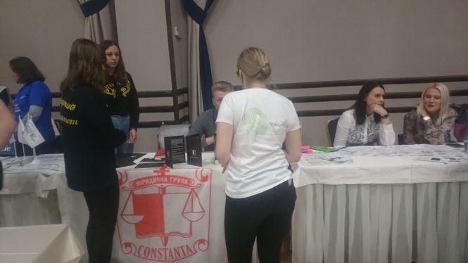 Новини Тернополя - фото з Розібратися у здібностях та майбутніх професіях випускникам допомагали на Форумі нових можливостей