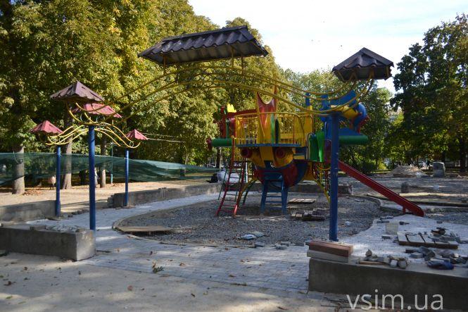Коли зроблять новий дитячий майданчик у сквері Шевченка та що про нього кажуть хмельничани (ФОТО, ВІДЕО), фото №13 на сайті vsim.ua