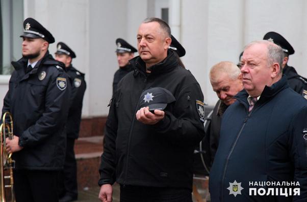 Новини Хмельницького - фото з До хмельницької поліції взяли два десятки новобранців До хмельницької поліції взяли два десятки новобранців, фото №1 на сайті vsim.ua