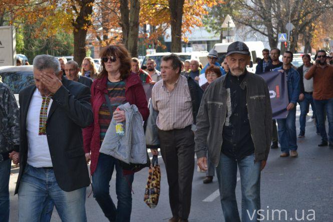 Новини Хмельницького - фото з У центрі Хмельницького пройшла акція «Ні капітуляції!» (ФОТО, ВІДЕО) У центрі Хмельницького пройшла акція «Ні капітуляції!» (ФОТО, ВІДЕО), фото №17 на сайті vsim.ua