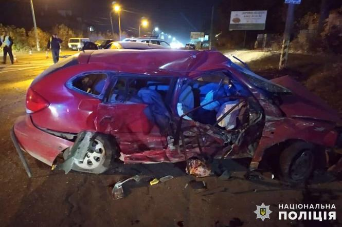 Травмовані водії та збитий пішохід: хроніка ДТП у Хмельницькому, фото №1 на сайті vsim.ua