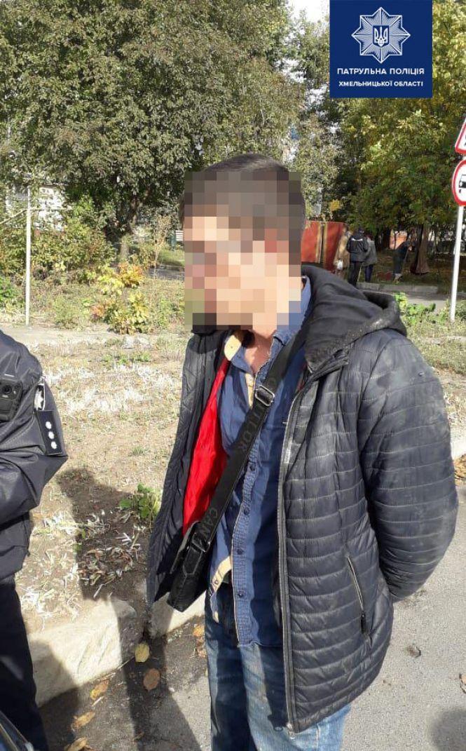 Новини Хмельницького - фото з У Хмельницькому п'яний водій намагався відкупитися від патрульних за 600 гривень У Хмельницькому п'яний водій намагався відкупитися від патрульних за 600 гривень, фото №2 на сайті vsim.ua