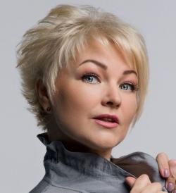 «З ювілеєм, рідна!» - вітання від відомих випускників. 10 школа святкує 75-річний ювілей, фото №1 на сайті 20minut.ua