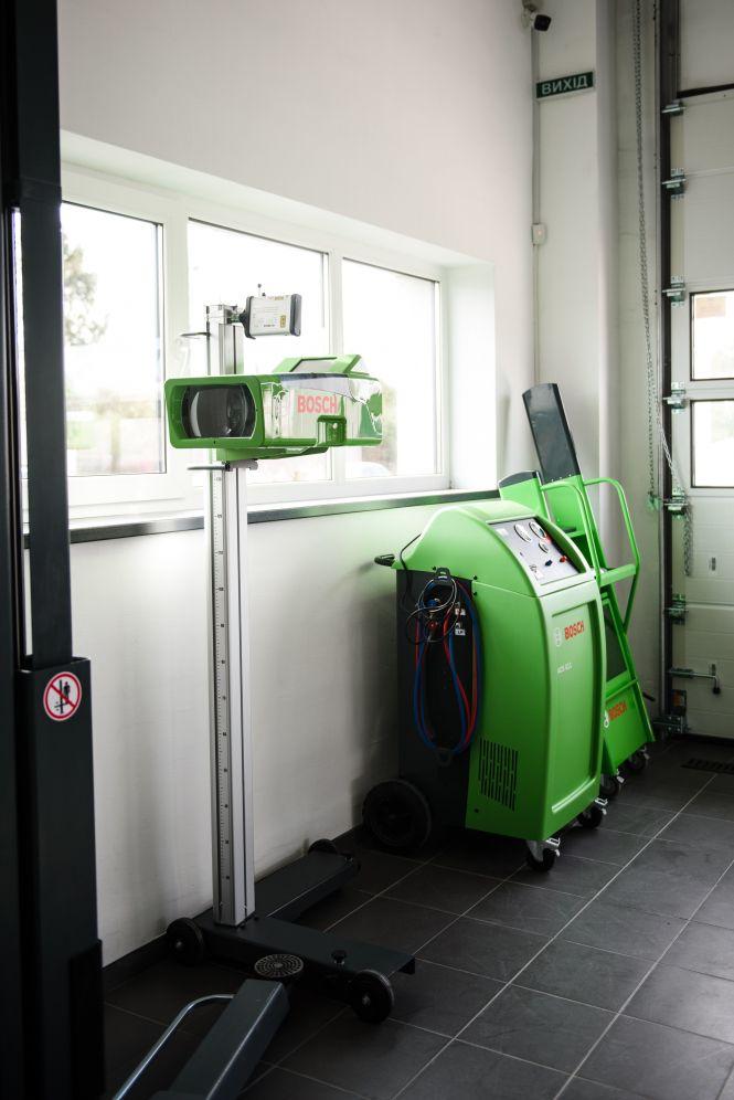 Новини Тернополя - фото з У Тернополі відкрився новий інтелектуальний автосервіс – «Бош Сервіс Автодром» (новини компаній) У Тернополі відкрився новий інтелектуальний автосервіс – «Бош Сервіс Автодром» (новини компаній), фото №4 на сайті 20minut.ua