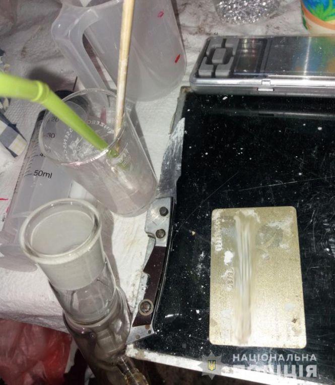 На Вінниччині накрили нарколабораторію. Її облаштовував залежний у гаражі, фото №3 на сайті 20minut.ua