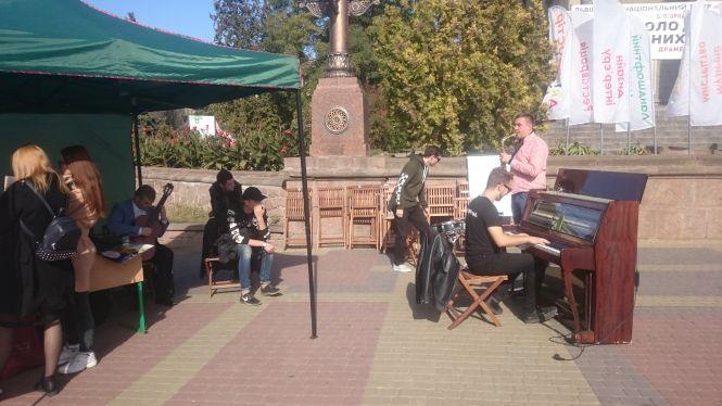 Новини Тернополя - фото з Як у Тернополі оживили мистецтво Як у Тернополі оживили мистецтво, фото №14 на сайті 20minut.ua