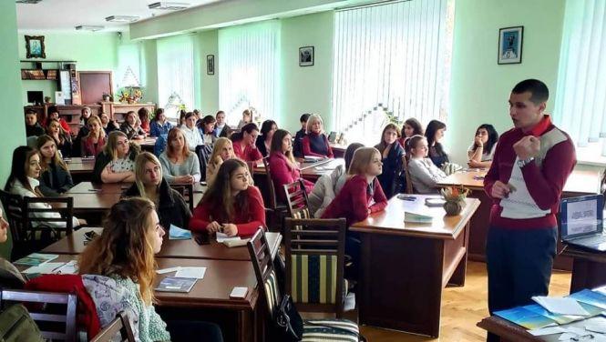 Новини Тернополя - фото з Про секрети підписів новітніх керманичів України Про секрети підписів новітніх керманичів України, фото №4 на сайті 20minut.ua