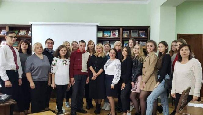 Новини Тернополя - фото з Про секрети підписів новітніх керманичів України Про секрети підписів новітніх керманичів України, фото №1 на сайті 20minut.ua