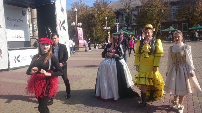 Новини Тернополя - фото з Як у Тернополі оживили мистецтво Як у Тернополі оживили мистецтво, фото №8 на сайті 20minut.ua