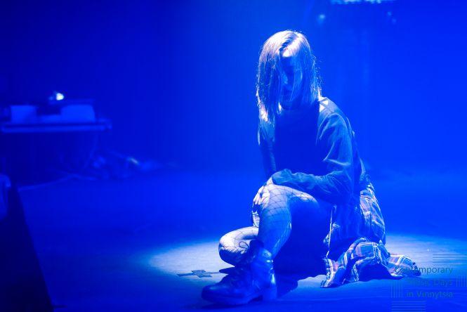 Новини Вінниці - фото з Про «Страсті…» і сучасне мистецтво. Режисер Дмитро Костюмінський: «ДНК-основа ніколи не дасть нам змінитися» Про «Страсті…» і сучасне мистецтво. Режисер Дмитро Костюмінський: «ДНК-основа ніколи не дасть нам змінитися», фото №7 на сайті 20minut.ua