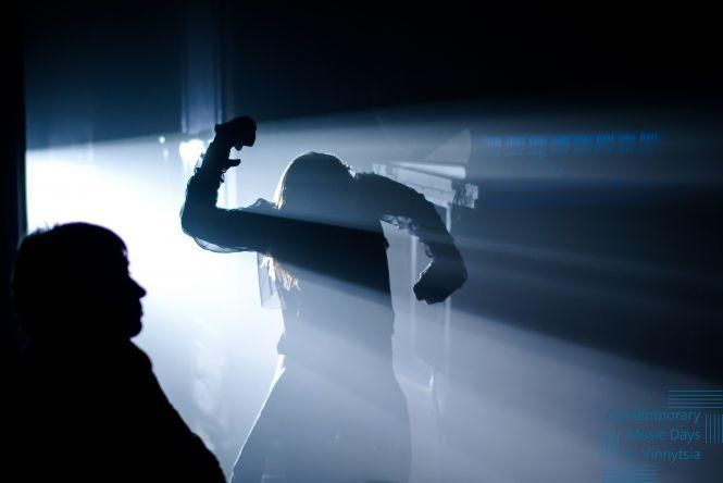 Новини Вінниці - фото з Про «Страсті…» і сучасне мистецтво. Режисер Дмитро Костюмінський: «ДНК-основа ніколи не дасть нам змінитися» Про «Страсті…» і сучасне мистецтво. Режисер Дмитро Костюмінський: «ДНК-основа ніколи не дасть нам змінитися», фото №3 на сайті 20minut.ua