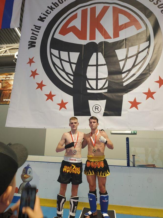 Новини Вінниці - фото з Вінницький кікбоксер отримав відзнаку за найшвидший нокаут на чемпіонаті світу Вінницький кікбоксер отримав відзнаку за найшвидший нокаут на чемпіонаті світу, фото №2 на сайті 20minut.ua