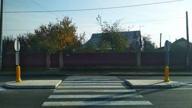 Новини Вінниці - фото з На Тяжилові звузили ділянку дороги та встановили острівець безпеки На Тяжилові звузили ділянку дороги та встановили острівець безпеки, фото №1 на сайті 20minut.ua