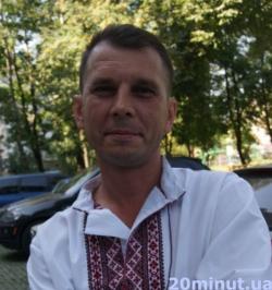 61-річний будинок у "Центрі" тріщить по швах та руйнується. Сиплеться і мур поруч, фото №5 на сайті 20minut.ua