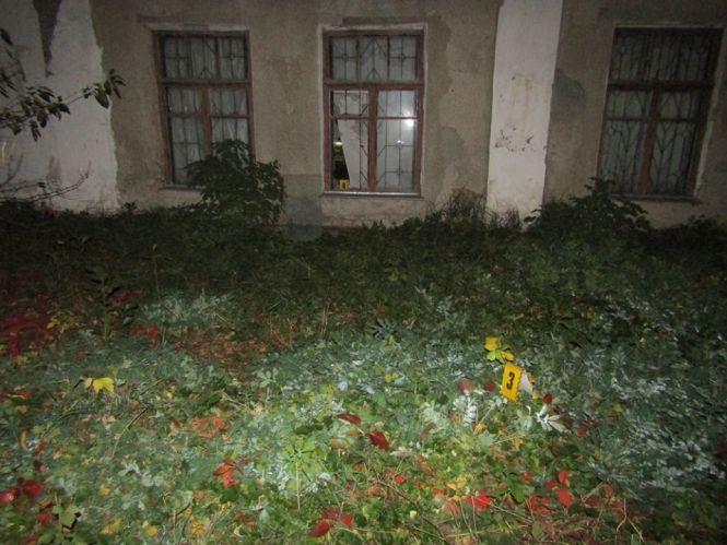На Хмельниччині чоловік намагався вкрасти музейні експонати (ФОТО), фото №4 на сайті vsim.ua