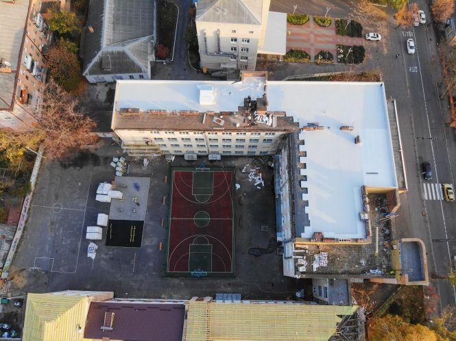 Новини Вінниці - фото з У Вінниці взялися за утеплення гімназії №1. На це витратять понад 16 мільйонів гривень У Вінниці взялися за утеплення гімназії №1. На це витратять понад 16 мільйонів гривень, фото №2 на сайті 20minut.ua