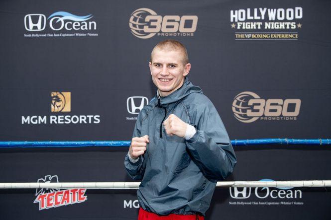 Новини Вінниці - фото з Непереможний вінницький боксер Богачук завоював титул WBC Continental Непереможний вінницький боксер Богачук завоював титул WBC Continental, фото №4 на сайті 20minut.ua