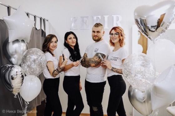 Новини Хмельницького - фото з Від покрівельника до масажиста: молодята з Хмельницького розповіли, як відкрили власну справу Від покрівельника до масажиста: молодята з Хмельницького розповіли, як відкрили власну справу, фото №3 на сайті vsim.ua